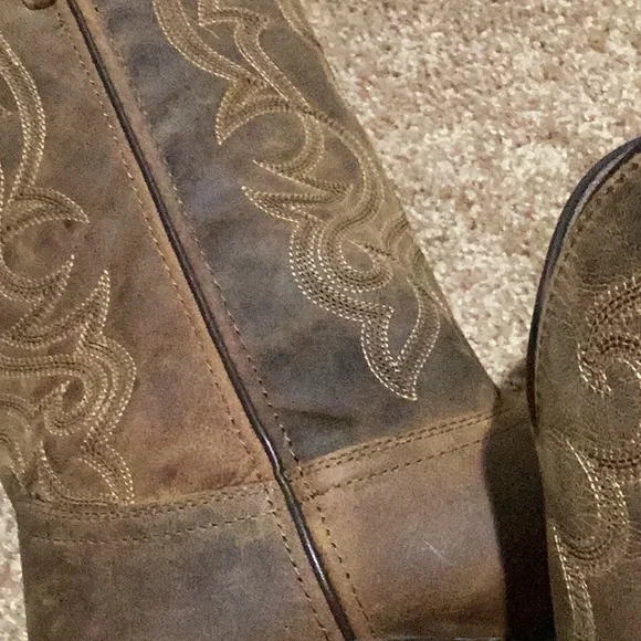 Laredo Maddie Tan Distressed Round Toe Boots - Size 10W
